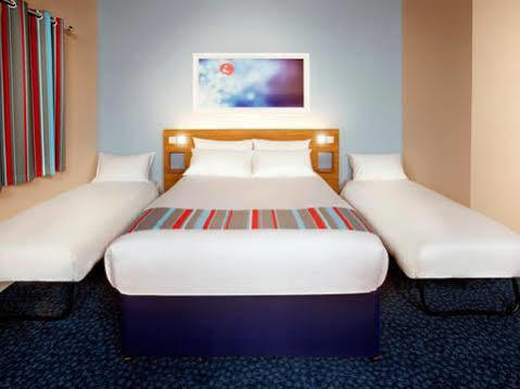 Travelodge Newark North Muskham Norwell Kültér fotó
