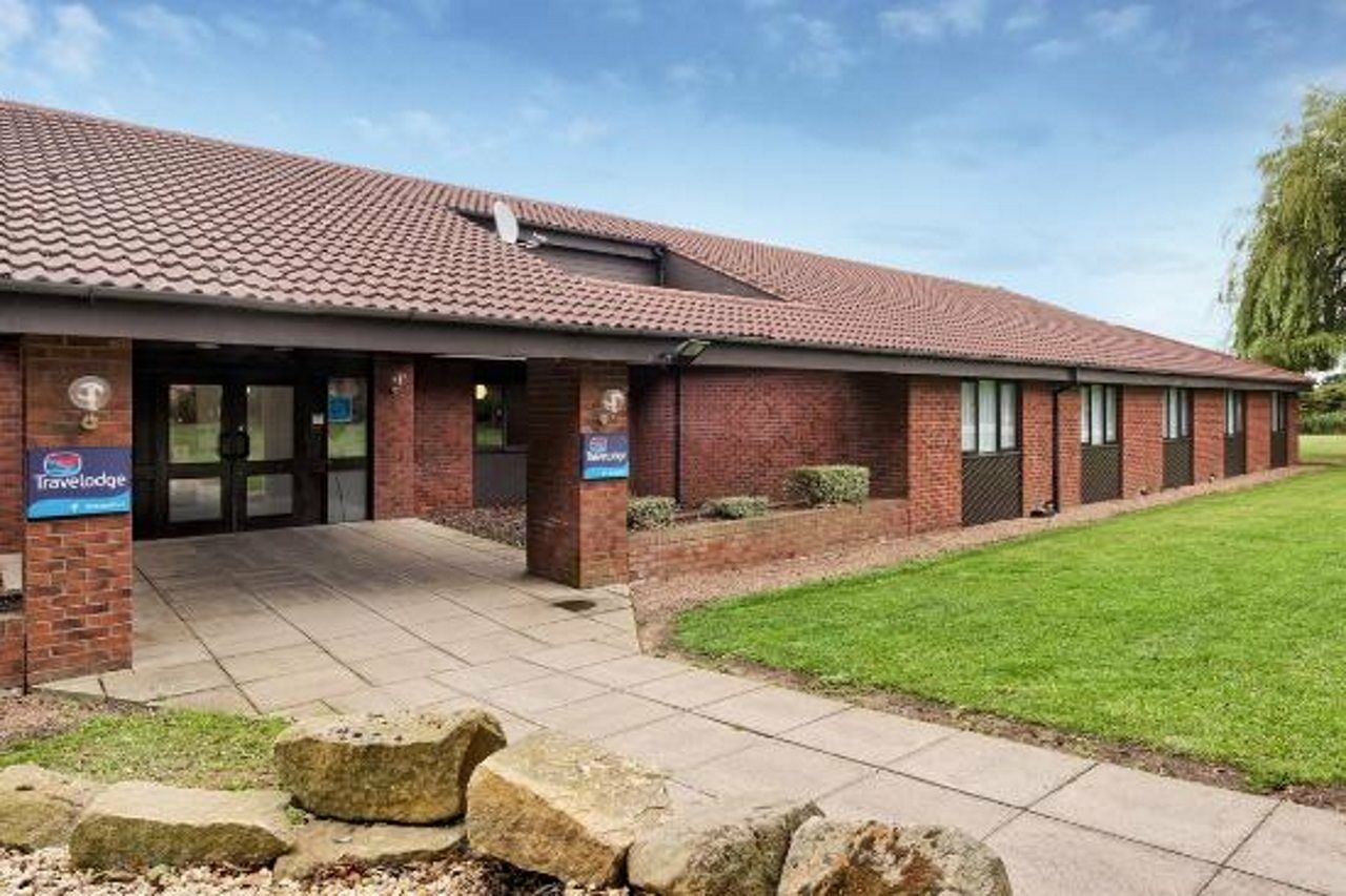 Travelodge Newark North Muskham Norwell Kültér fotó
